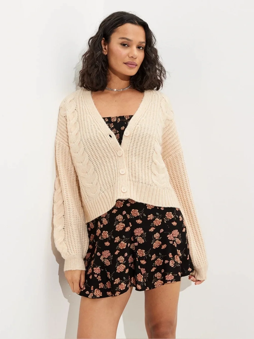 AMERICAN EAGLE Cream Knit Cardigan